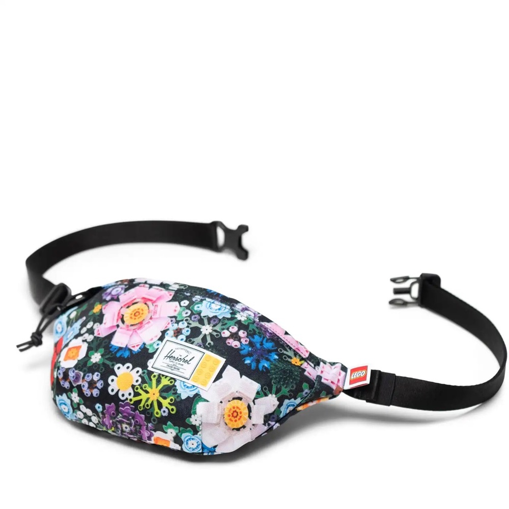 Herschel Classic™ Hip Pack -– Garden Floral